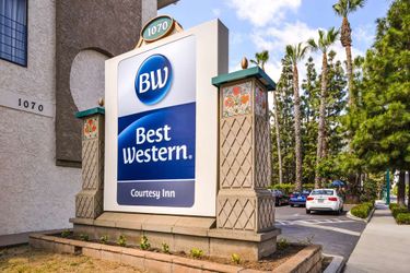 Hotel Best Western Courtesy Inn:  ANAHEIM (CA)