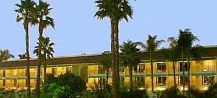 Hotel Pepper Tree Anaheim, All Suites Hotel:  ANAHEIM (CA)