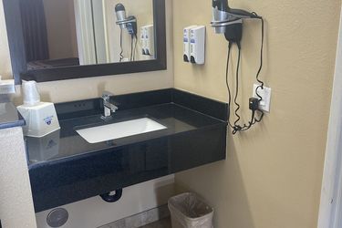Hotel Anaheim Astoria Inn And Suites Anaheim (Ca): Photo 