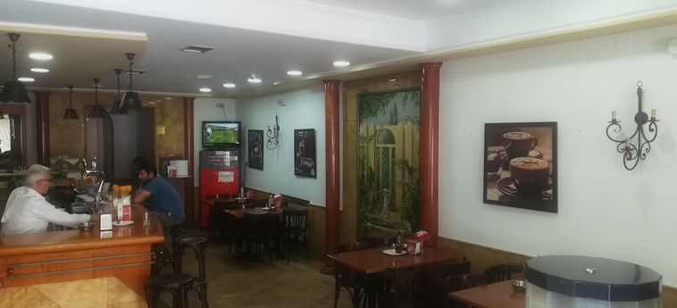 Hotel Restaurante Logasasanti:  ANDUJAR