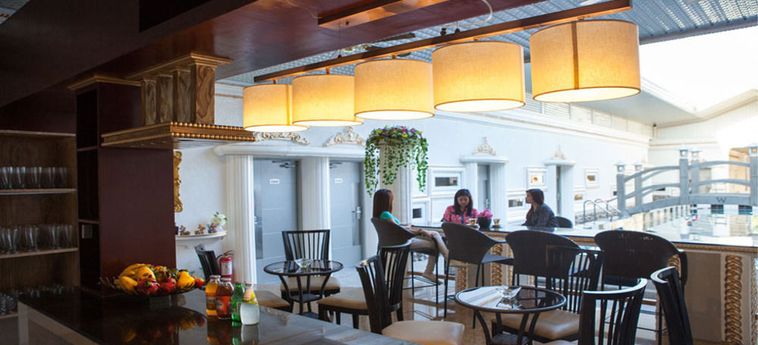 W Clark Hotel And Resort Angeles City: Foto 