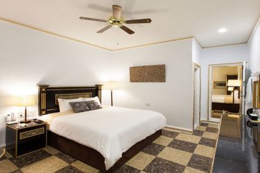 W Clark Hotel And Resort Angeles City: Photo 