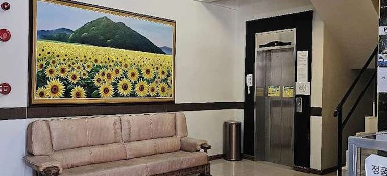 Hotel Aimor Condotel Angeles City: Foto 