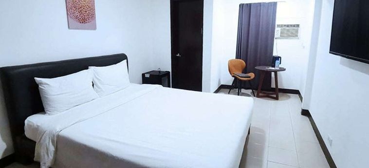 Bluewing Hotel Angeles Powered By Cocotel Angeles City : Photo 