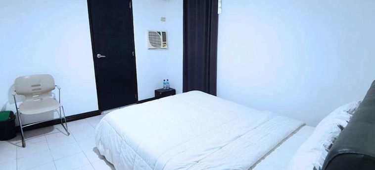 Bluewing Hotel Angeles Powered By Cocotel Angeles City : Photo 