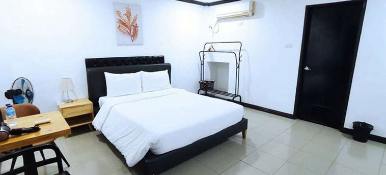 Bluewing Hotel Angeles Powered By Cocotel Angeles City: Photo 
