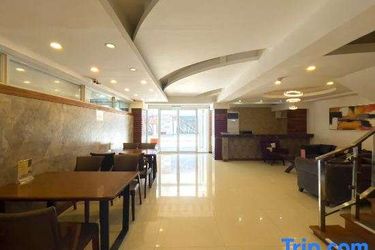 Balibago Hotel Angeles Powered By Cocotel Angeles City: Photo 