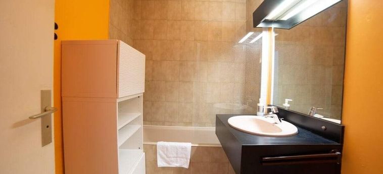 Revon Private Apartment Downtown Annecy : Photo 