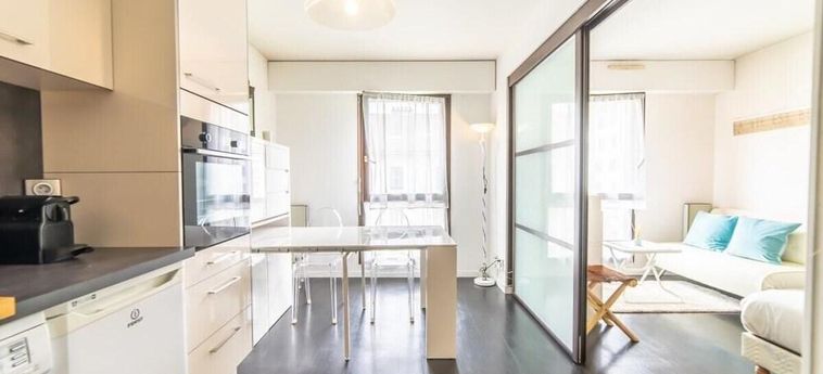Revon Private Apartment Downtown Annecy: Photo 