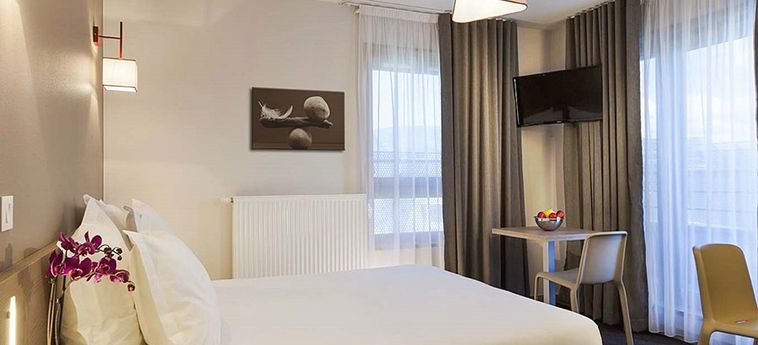 Hotel Neho Suites Porte De Geneve:  ANNEMASSE
