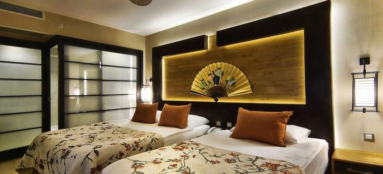 Hotel Limak Lara De Luxe Resort:  ANTALYA