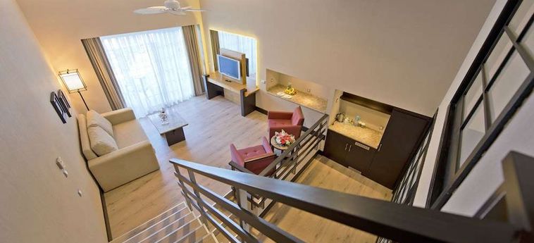 Hotel Limak Lara De Luxe Resort:  ANTALYA
