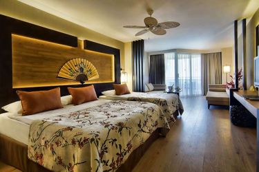 Hotel Limak Lara De Luxe Resort:  ANTALYA