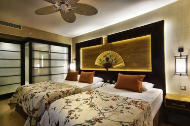Hotel Limak Lara De Luxe Resort:  ANTALYA
