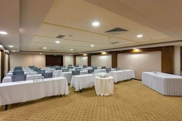 Hotel Limak Lara De Luxe Resort:  ANTALYA