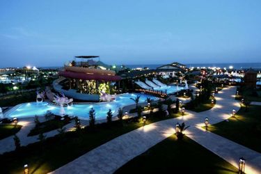 Hotel Limak Lara De Luxe Resort:  ANTALYA