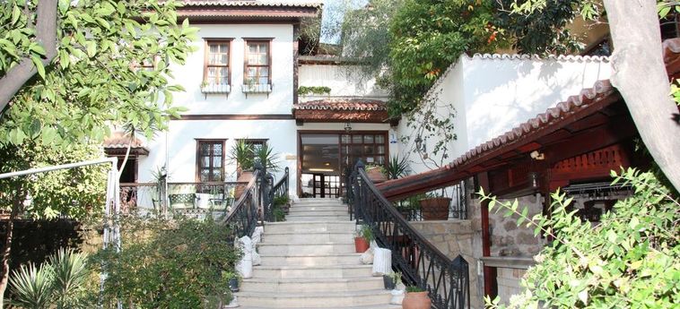 Hotel Dogan:  ANTALYA