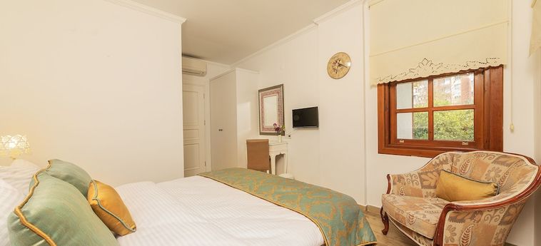 Zemira Garden Hotel:  ANTALYA