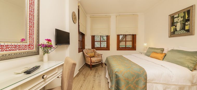 Zemira Garden Hotel:  ANTALYA