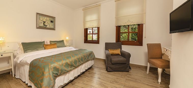 Zemira Garden Hotel:  ANTALYA