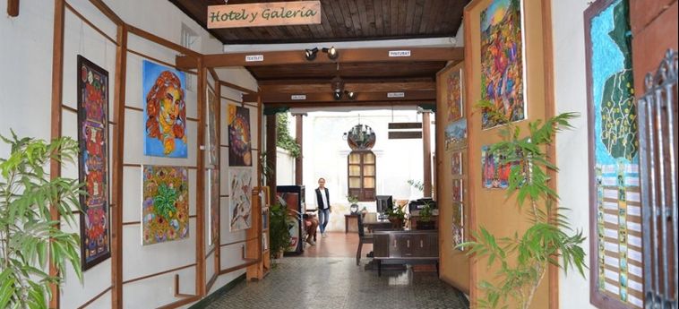 Uxlabil Antigua Hotel Y Galería:  ANTIGUA GUATEMALA