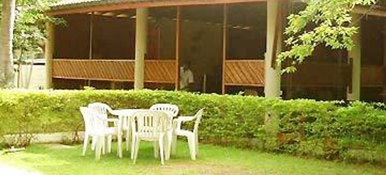 The Lakeside Hotel At Nuwarawewa:  ANURADHAPURA