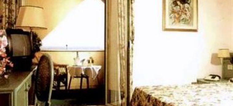 Hotel Lido Garda:  ANZIO - ROMA