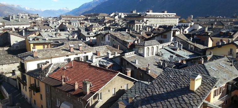 Hotel Hb Aosta:  AOSTE