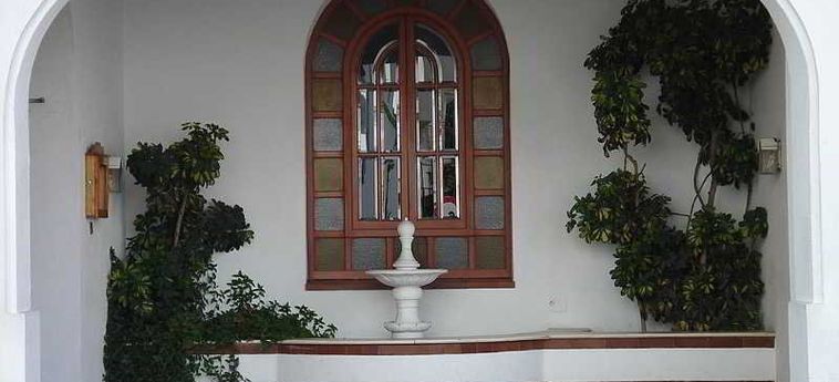 Hotel Oyo Los Castanos:  ARACENA
