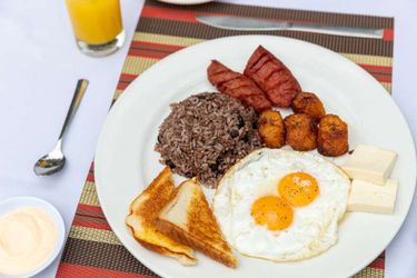 Hotel Lavas De Tacotal Arenal - Alajuela: Photo 
