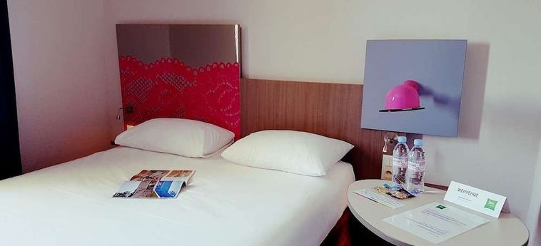 Hotel Ibis Styles Arles Palais Des Congrès Arles: Foto 