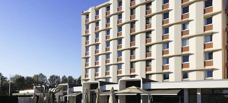 Hotel Ibis Styles Arles Palais Des Congrès Arles: Foto 