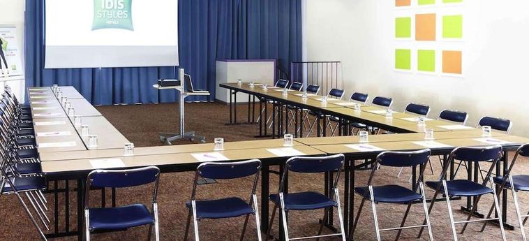 Hotel Ibis Styles Arles Palais Des Congrès Arles: Foto 