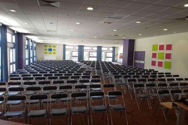 Hotel Ibis Styles Arles Palais Des Congrès Arles: Photo 