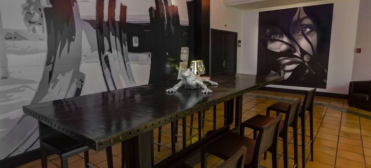 New Hotel Arles Camargue (Br) Arles: Foto 