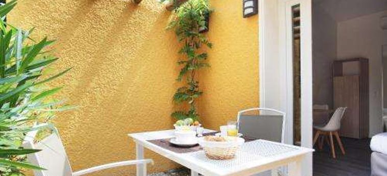 Hotel Residence Odalys Le Village Camarguais Les Gardians Arles: Foto 