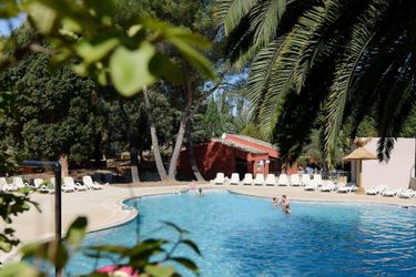 Hotel Residence Odalys Le Village Camarguais Les Gardians Arles: Photo 