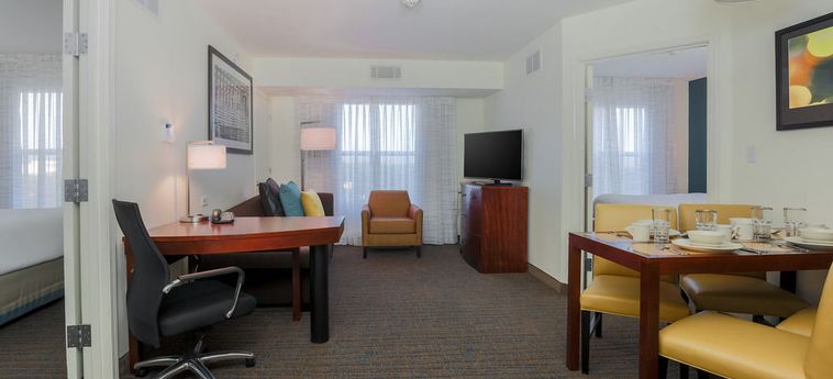 Hotel Residence Inn By Marriott Arlington South:  ARLINGTON (TX)