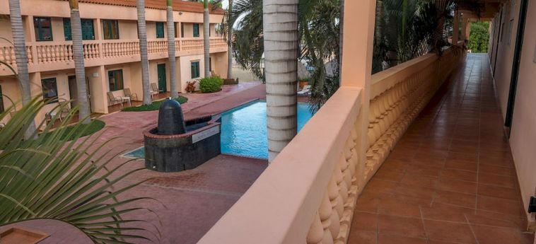Hotel Punto Di Oro Residences:  ARUBA