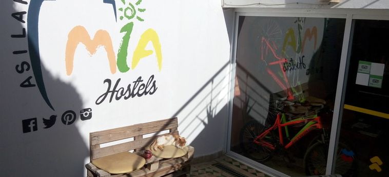 Hotel MIA HOSTELS