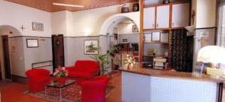 Hotel Moderno:  ASSISE - PERUGIA