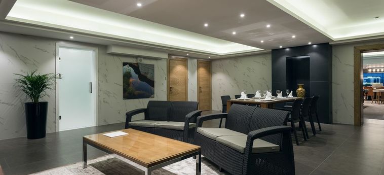 Hotel Wyndham Garden Astana Astana: Foto 