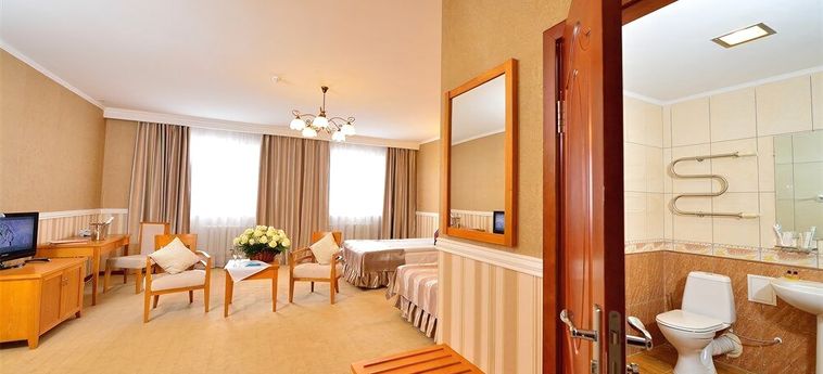 O'azamat Hotel:  ASTANA