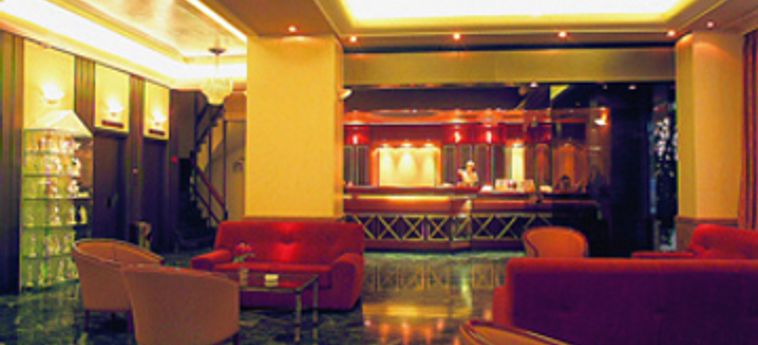 Hotel Savoy:  ATENAS