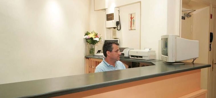 Hotel Alma:  ATHENES