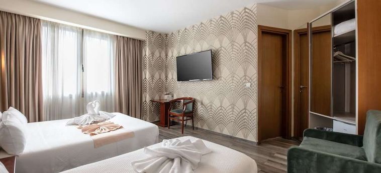 Golden City Hotel  Athenes : Photo 