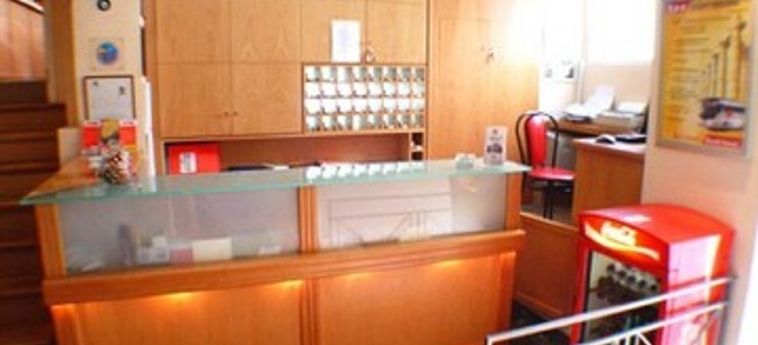 Hotel Carolina Athenes : Photo 