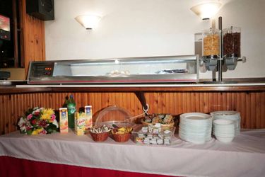 Hotel Alma:  ATHENS
