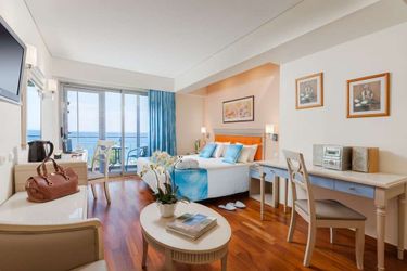Hotel Tropical:  ATHENS