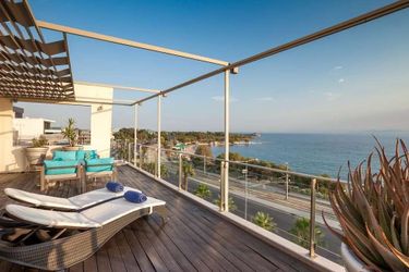 Hotel Tropical:  ATHENS